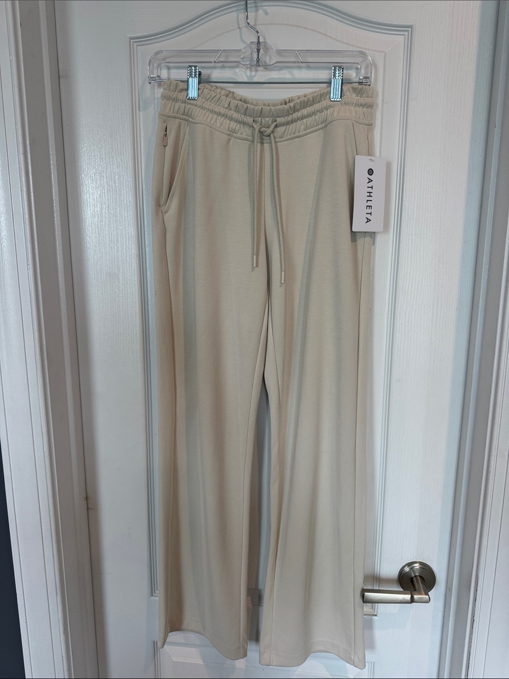 NWT XS Bone/Cream SEASOFT MID RISE STRAIGHT
PANT